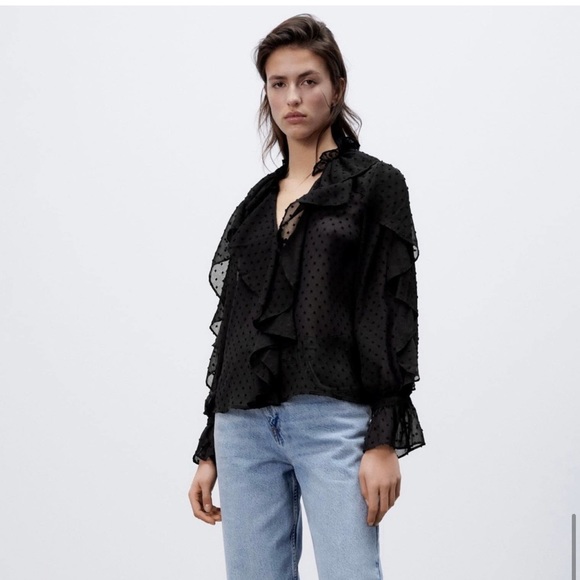 BNWT XL Zara Swiss Dot Ruffle Blouse - Picture 3 of 6